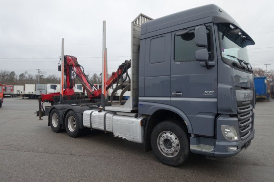 DAF FAT XF 510 mit Penz Ladekran 15Z8.70 inkl. Holzgreifer 6x4 - Tomruk kamyonu: fotoğraf 3 DAF FAT XF 510 mit Penz Ladekran 15Z8.70 inkl. Holzgreifer 6x4 - Tomruk kamyonu: fotoğraf 3