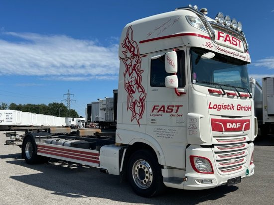 DAF XF 480 FA BDF SSC Euro 6, Bär Cargolift Falt, Retarder - Konteynır taşıyıcı/ Yedek karoser kamyon: fotoğraf 2 DAF XF 480 FA BDF SSC Euro 6, Bär Cargolift Falt, Retarder - Konteynır taşıyıcı/ Yedek karoser kamyon: fotoğraf 2