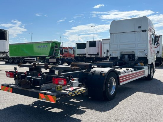 DAF XF 480 FA BDF SSC Euro 6, Bär Cargolift Falt, Retarder - Konteynır taşıyıcı/ Yedek karoser kamyon: fotoğraf 3 DAF XF 480 FA BDF SSC Euro 6, Bär Cargolift Falt, Retarder - Konteynır taşıyıcı/ Yedek karoser kamyon: fotoğraf 3