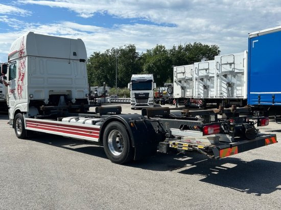 DAF XF 480 FA BDF SSC Euro 6, Bär Cargolift Falt, Retarder - Konteynır taşıyıcı/ Yedek karoser kamyon: fotoğraf 4 DAF XF 480 FA BDF SSC Euro 6, Bär Cargolift Falt, Retarder - Konteynır taşıyıcı/ Yedek karoser kamyon: fotoğraf 4