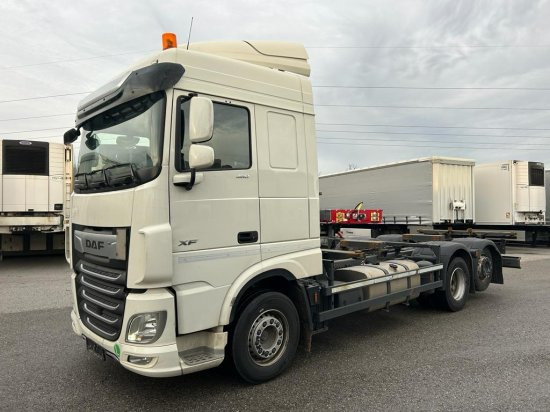 DAF XF 480 FAR BDF Euro 6 Liftachse, Retarder - Konteynır taşıyıcı/ Yedek karoser kamyon: fotoğraf 1 DAF XF 480 FAR BDF Euro 6 Liftachse, Retarder - Konteynır taşıyıcı/ Yedek karoser kamyon: fotoğraf 1