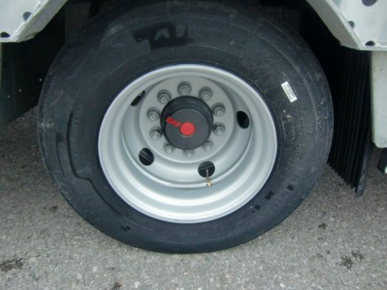 Yeni Alçak çerçeveli platform römork HUMBAUR HBTZ 217224 BS schräg Tandem-Tieflader Verzinkt,  SAF-Achsen,: fotoğraf 12