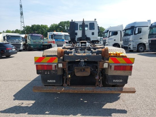 Iveco 8x4 Meiller Abroller, Automatik, E6, Retarder, - Kancalı yükleyici kamyon, Vinçli kamyon: fotoğraf 5 Iveco 8x4 Meiller Abroller, Automatik, E6, Retarder, - Kancalı yükleyici kamyon, Vinçli kamyon: fotoğraf 5