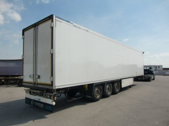 Krone Carrier Vector 1350, Liftachse - Izotermik dorse: fotoğraf 4 Krone Carrier Vector 1350, Liftachse - Izotermik dorse: fotoğraf 4