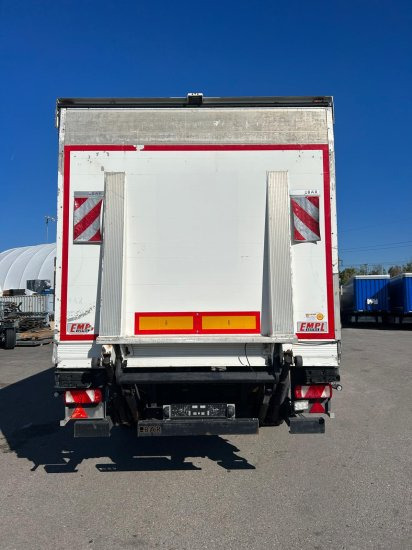 MAN 26.440 6x2-2LL Tiefkühlkoffer ohne Anhänger - Refrijeratör kamyon: fotoğraf 5 MAN 26.440 6x2-2LL Tiefkühlkoffer ohne Anhänger - Refrijeratör kamyon: fotoğraf 5