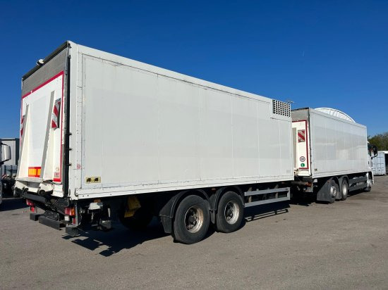 MAN 26.440 6x2-2LL Tiefkühlkoffer ohne Anhänger - Refrijeratör kamyon: fotoğraf 4 MAN 26.440 6x2-2LL Tiefkühlkoffer ohne Anhänger - Refrijeratör kamyon: fotoğraf 4