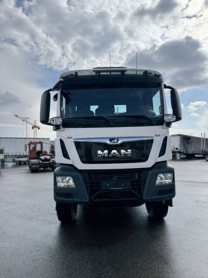 MAN TGS 26.430 6x4 3-Seitenkipper, HMF 2020K-RC Heckkran abnehmbar, - Damperli kamyon, Vinçli kamyon: fotoğraf 2 MAN TGS 26.430 6x4 3-Seitenkipper, HMF 2020K-RC Heckkran abnehmbar, - Damperli kamyon, Vinçli kamyon: fotoğraf 2
