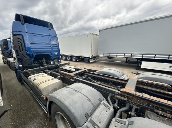 MAN TGX 26.440 XLX 6x2 Liftachse, Euro 6, Motorschaden - Konteynır taşıyıcı/ Yedek karoser kamyon: fotoğraf 4 MAN TGX 26.440 XLX 6x2 Liftachse, Euro 6, Motorschaden - Konteynır taşıyıcı/ Yedek karoser kamyon: fotoğraf 4