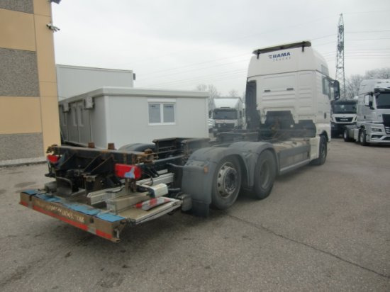 MAN TGX 26.460 XXL 6x2 Liftachse Euro 6 Unterfaltbühne - Konteynır taşıyıcı/ Yedek karoser kamyon: fotoğraf 4 MAN TGX 26.460 XXL 6x2 Liftachse Euro 6 Unterfaltbühne - Konteynır taşıyıcı/ Yedek karoser kamyon: fotoğraf 4