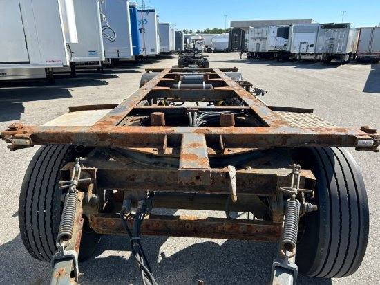 Renders Standard-Lafette BDF, BPW-Achsen - Konteynır taşıyıcı/ Yedek karoser römork: fotoğraf 3 Renders Standard-Lafette BDF, BPW-Achsen - Konteynır taşıyıcı/ Yedek karoser römork: fotoğraf 3