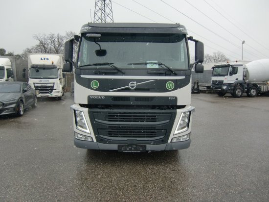 Volvo FM 420 Koffer mit Ladebordwand - Kapalı kasa kamyon: fotoğraf 2 Volvo FM 420 Koffer mit Ladebordwand - Kapalı kasa kamyon: fotoğraf 2