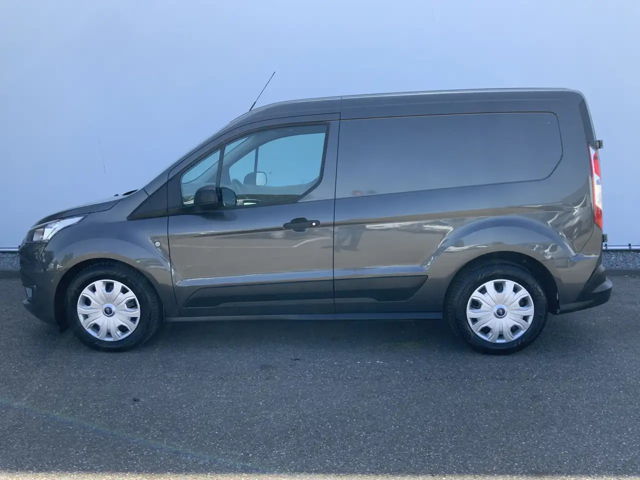 Ford Transit Connect 1.5 EcoBlue L1 Trend Airco Cruise 3 Zits Trekhaak - Küçük panelvan: fotoğraf 3 Ford Transit Connect 1.5 EcoBlue L1 Trend Airco Cruise 3 Zits Trekhaak - Küçük panelvan: fotoğraf 3