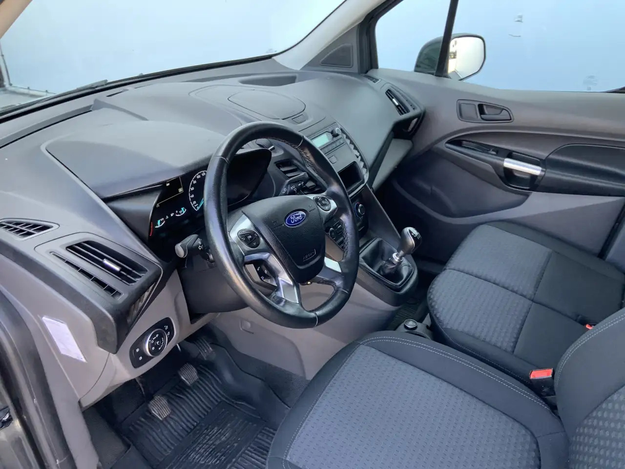 Ford Transit Connect 1.5 EcoBlue L1 Trend Airco Cruise 3 Zits Trekhaak - Küçük panelvan: fotoğraf 5 Ford Transit Connect 1.5 EcoBlue L1 Trend Airco Cruise 3 Zits Trekhaak - Küçük panelvan: fotoğraf 5