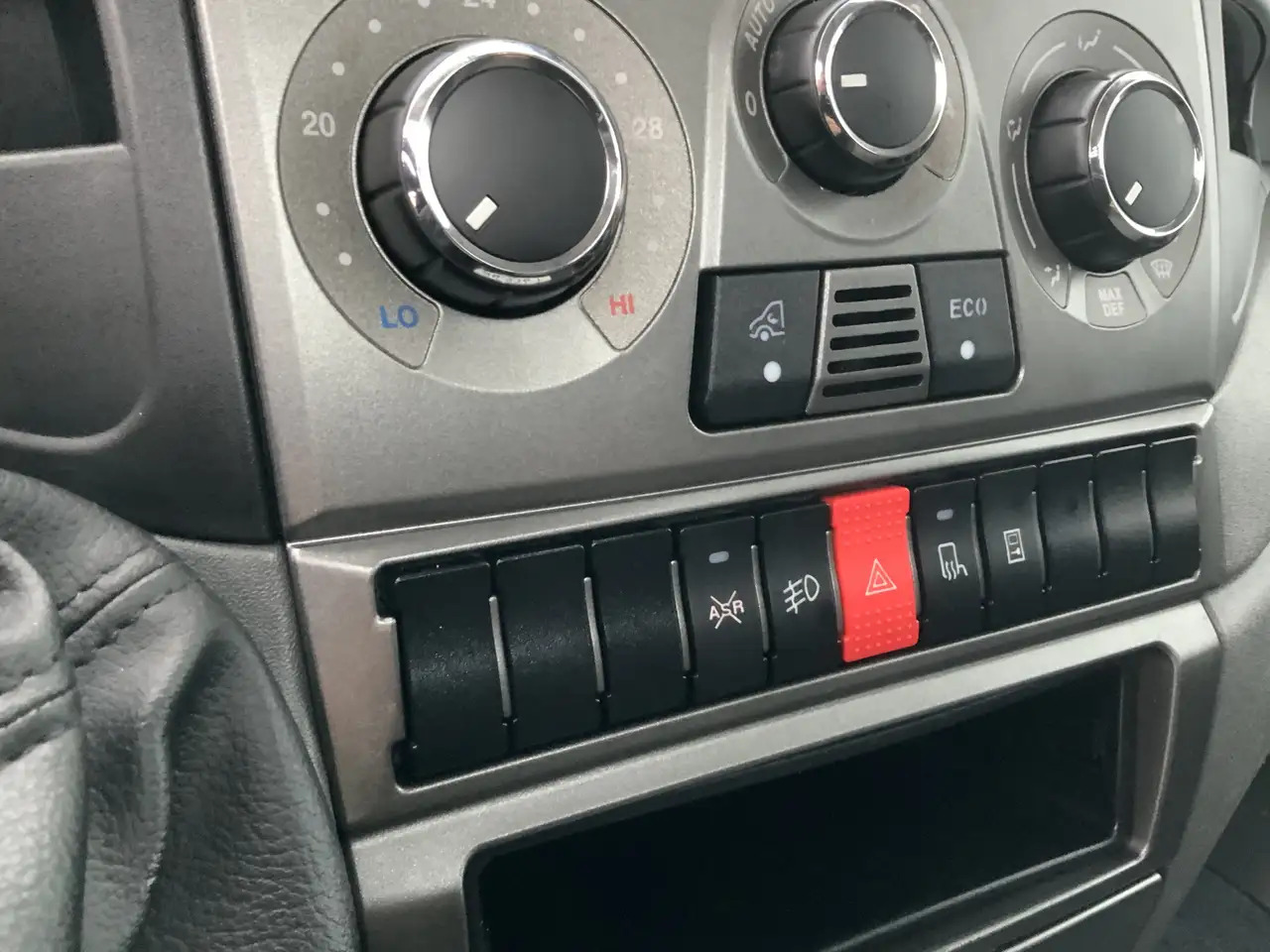 Iveco Daily 35S13 D 345 Pick Up Airco 3 Zits Trekhaak 3500 kg finansal kiralama Iveco Daily 35S13 D 345 Pick Up Airco 3 Zits Trekhaak 3500 kg: fotoğraf 6