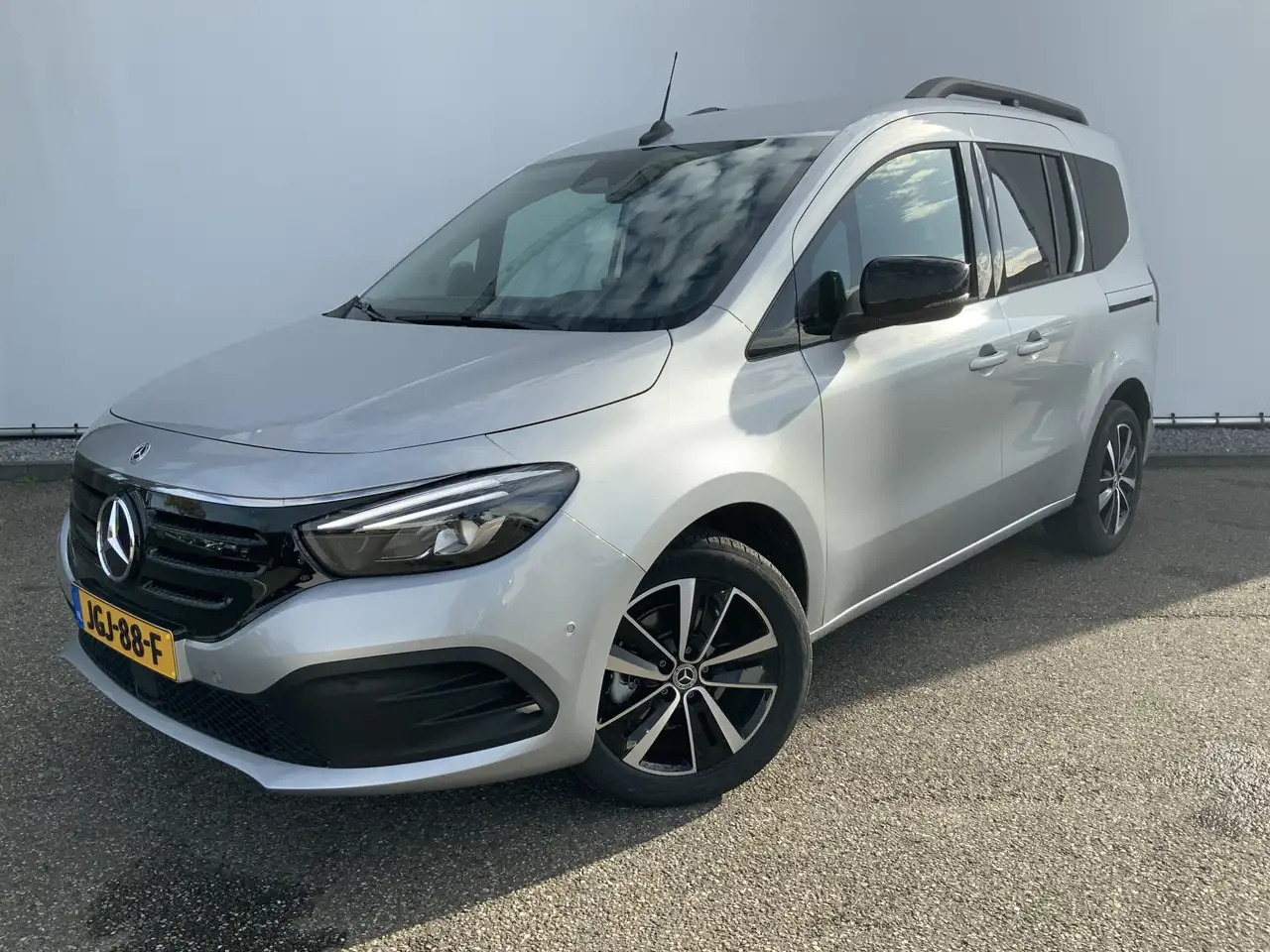 Mercedes-Benz EQT Tourer NIEUW !! 200 L1 Advanced Plus 45 kWh - Binek araba: fotoğraf 1 Mercedes-Benz EQT Tourer NIEUW !! 200 L1 Advanced Plus 45 kWh - Binek araba: fotoğraf 1