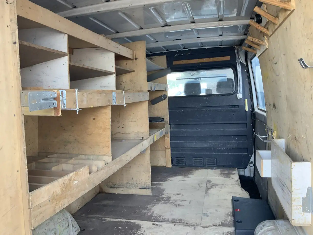Mercedes-Benz Sprinter 208 CDI 2.2 355 L2H1 3 Zits Imperiaal Trap Trekhaa - Panelvan: fotoğraf 5 Mercedes-Benz Sprinter 208 CDI 2.2 355 L2H1 3 Zits Imperiaal Trap Trekhaa - Panelvan: fotoğraf 5