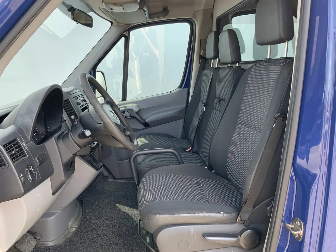 Mercedes-Benz Sprinter 218 3.0 CDI 325 HDL1H1 Automaat Cruise Airco 3 Zit - Panelvan: fotoğraf 4 Mercedes-Benz Sprinter 218 3.0 CDI 325 HDL1H1 Automaat Cruise Airco 3 Zit - Panelvan: fotoğraf 4