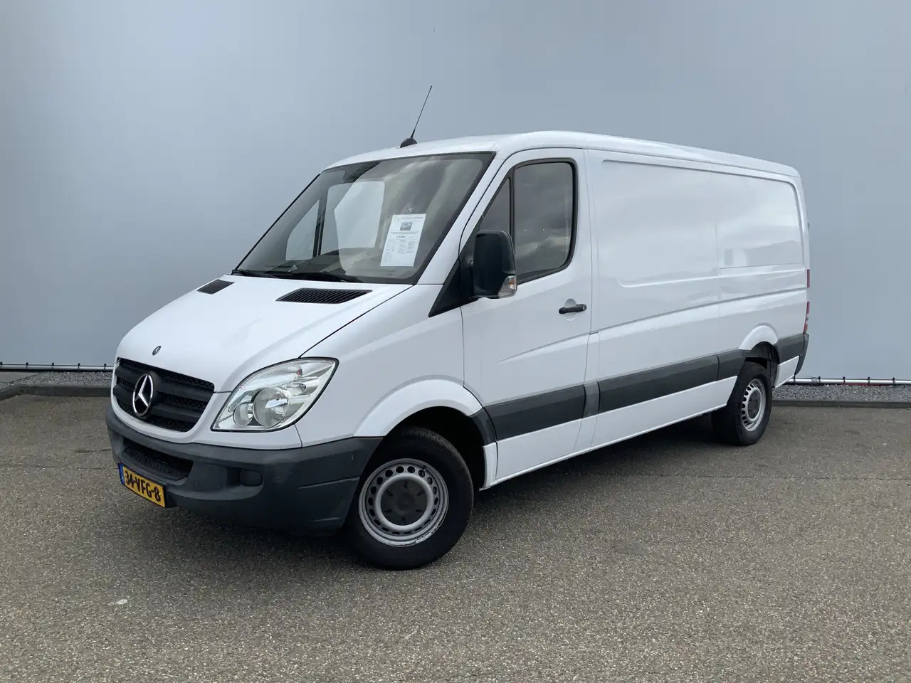 Mercedes-Benz Sprinter 311 2.2 CDI 366 L2 H1 Automaat Trekhaak 2800 kg 3 - Panelvan: fotoğraf 1 Mercedes-Benz Sprinter 311 2.2 CDI 366 L2 H1 Automaat Trekhaak 2800 kg 3 - Panelvan: fotoğraf 1