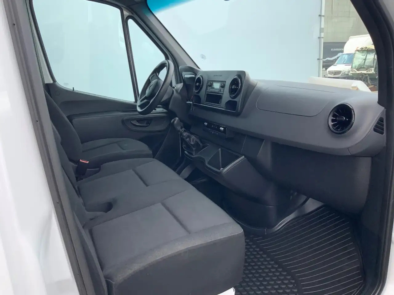 Mercedes-Benz Sprinter 314 2.2 CDI 366 L2H2 Airco 3 Zits Euro 6 - Panelvan: fotoğraf 4 Mercedes-Benz Sprinter 314 2.2 CDI 366 L2H2 Airco 3 Zits Euro 6 - Panelvan: fotoğraf 4