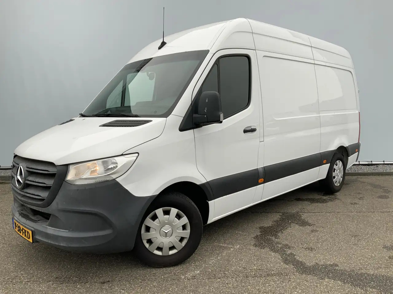 Mercedes-Benz Sprinter 314 2.2 CDI L2H1 EURO VI-D Airco Camera 3 Zits Ext - Panelvan: fotoğraf 2 Mercedes-Benz Sprinter 314 2.2 CDI L2H1 EURO VI-D Airco Camera 3 Zits Ext - Panelvan: fotoğraf 2