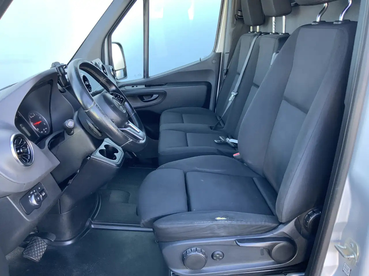 Mercedes-Benz Sprinter 316 2.2 CDI 366 L2H1 Automaat M BUX Airco Camera C - Panelvan: fotoğraf 4 Mercedes-Benz Sprinter 316 2.2 CDI 366 L2H1 Automaat M BUX Airco Camera C - Panelvan: fotoğraf 4
