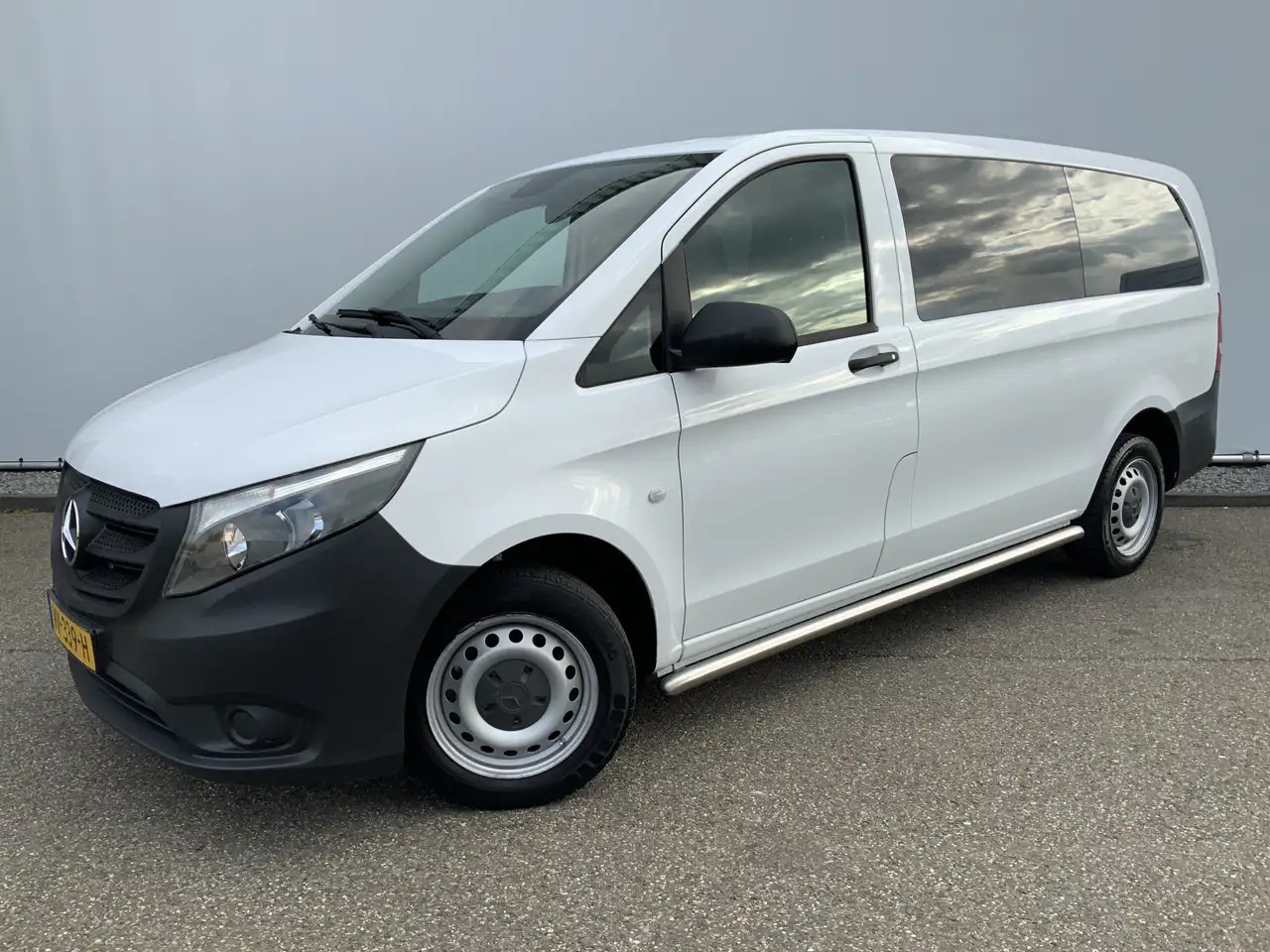 Mercedes-Benz Vito 111 CDI Functional Airco 3 Zits Side Bar Trekhaak - Panelvan: fotoğraf 1 Mercedes-Benz Vito 111 CDI Functional Airco 3 Zits Side Bar Trekhaak - Panelvan: fotoğraf 1