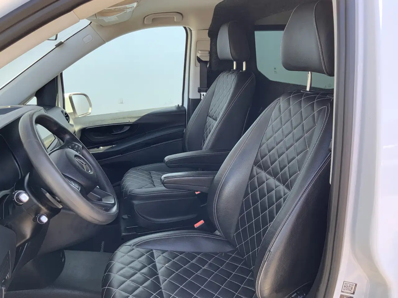 Mercedes-Benz Vito Tourer XL 114 CDI Autom. Airco Cruise Camera Alu V - Panelvan: fotoğraf 5 Mercedes-Benz Vito Tourer XL 114 CDI Autom. Airco Cruise Camera Alu V - Panelvan: fotoğraf 5