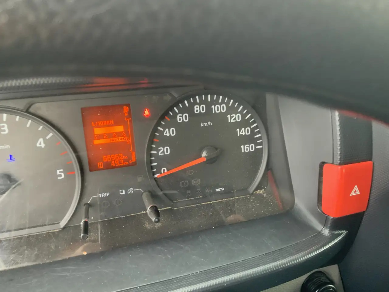 Damperli kamyon Nissan NT400 32.12 2.5 dCi 250 Kipper Trekhaak 2000 kg 3: fotoğraf 17