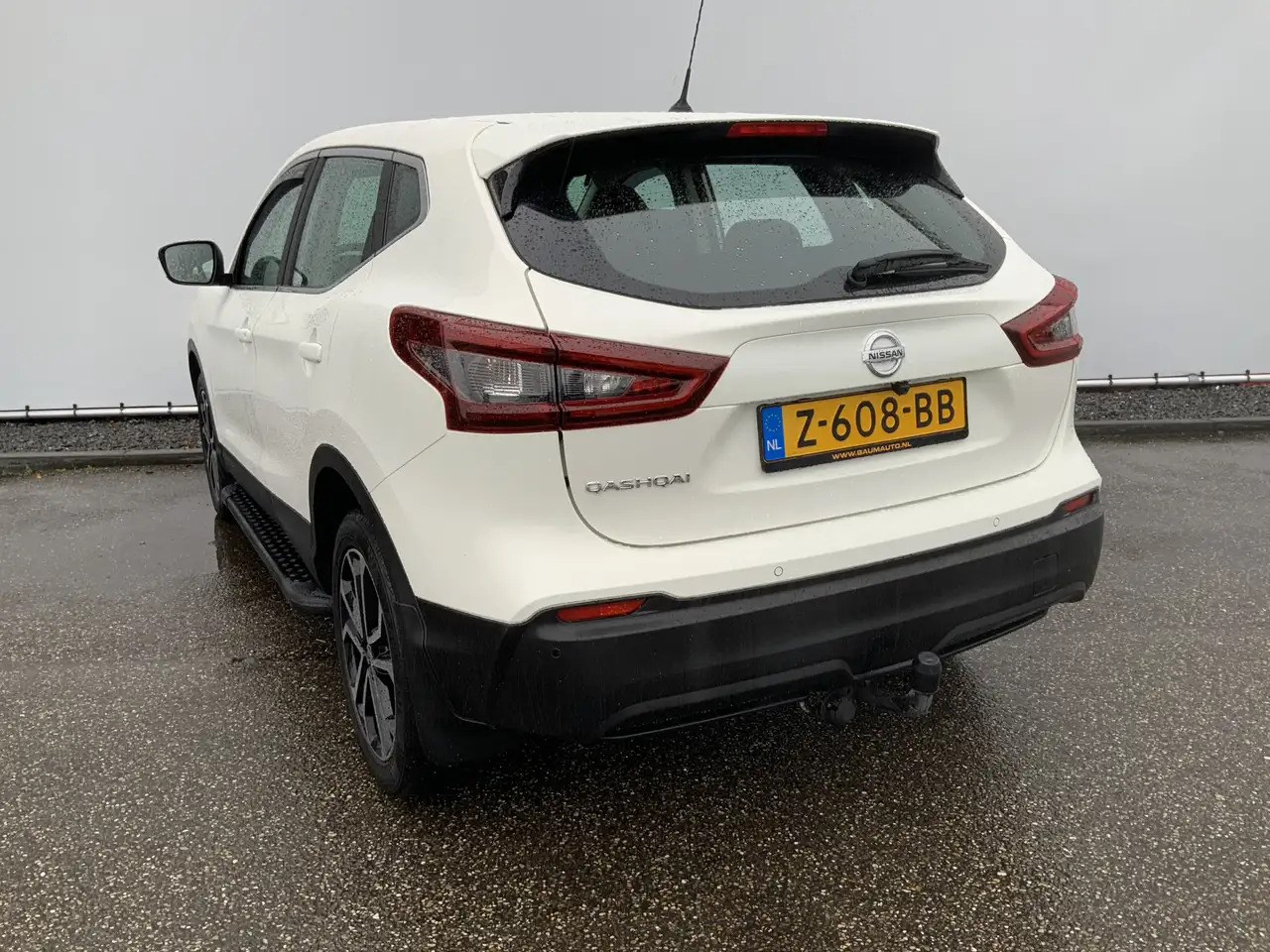 Nissan Qashqai 1.3 DIG-T Visia A SUV Airco Cruise Groot Scherm Na - SUV: fotoğraf 3 Nissan Qashqai 1.3 DIG-T Visia A SUV Airco Cruise Groot Scherm Na - SUV: fotoğraf 3