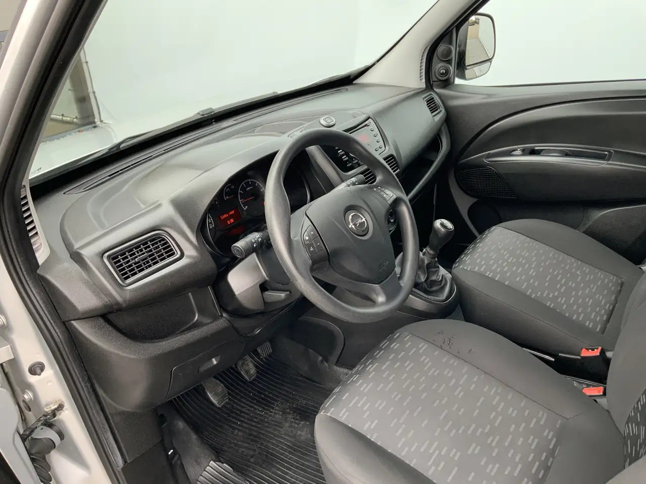 Opel Combo 1.3 CDTi L1H1 Edition Airco Euro 6 - Küçük panelvan: fotoğraf 5 Opel Combo 1.3 CDTi L1H1 Edition Airco Euro 6 - Küçük panelvan: fotoğraf 5