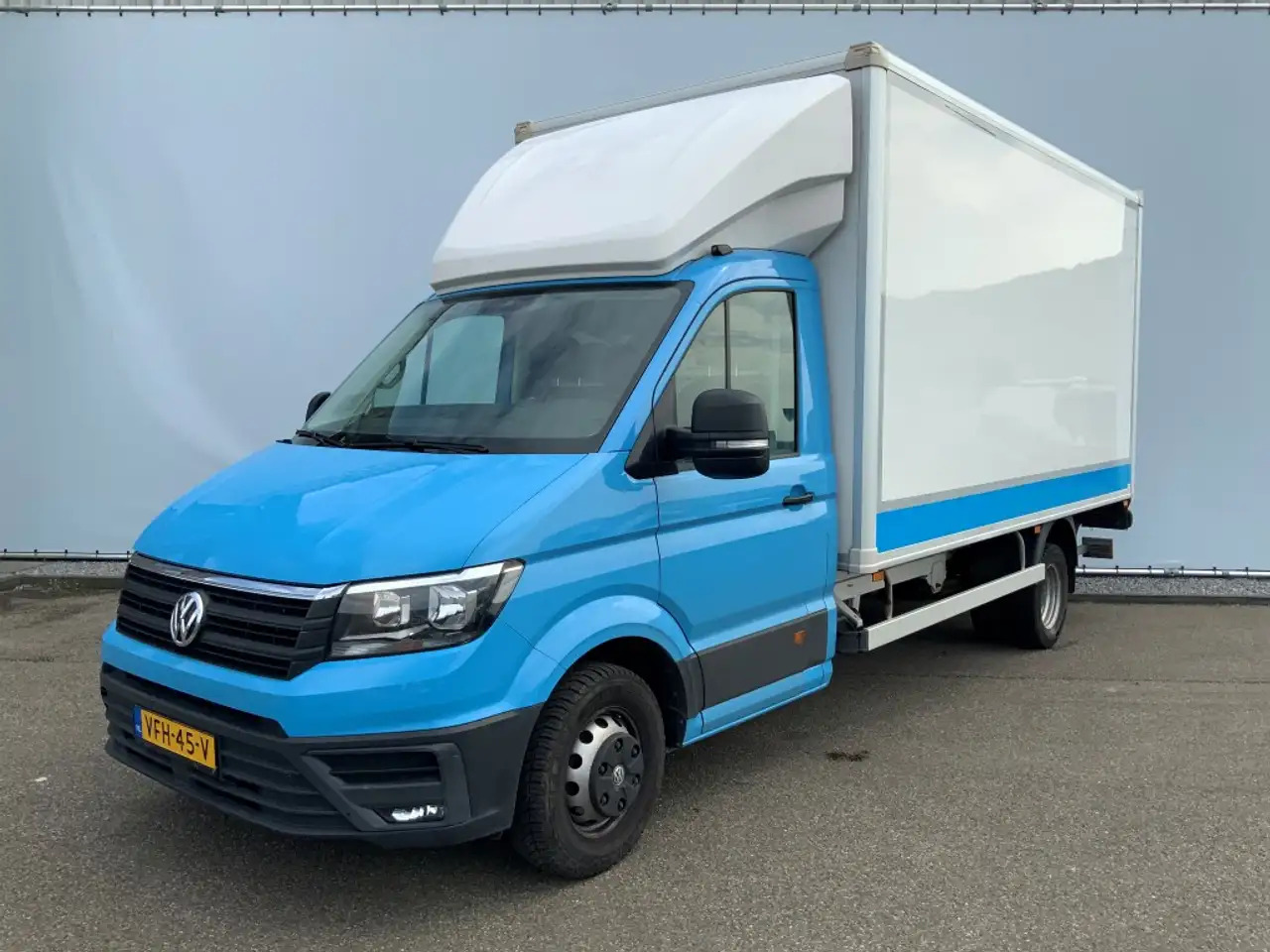 Volkswagen Crafter 35 2.0 TDI L4 Meubelbak & Lift Automaat Airco Crui - Kapalı kasa kamyonet: fotoğraf 1 Volkswagen Crafter 35 2.0 TDI L4 Meubelbak & Lift Automaat Airco Crui - Kapalı kasa kamyonet: fotoğraf 1