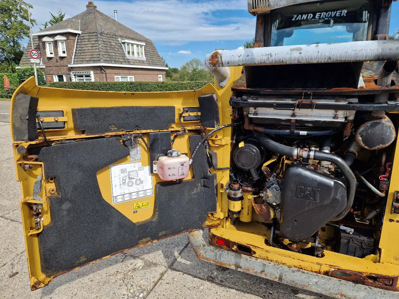 Caterpillar 216B3 schranklader met 1191 uur - Mini yükleyici: fotoğraf 5 Caterpillar 216B3 schranklader met 1191 uur - Mini yükleyici: fotoğraf 5