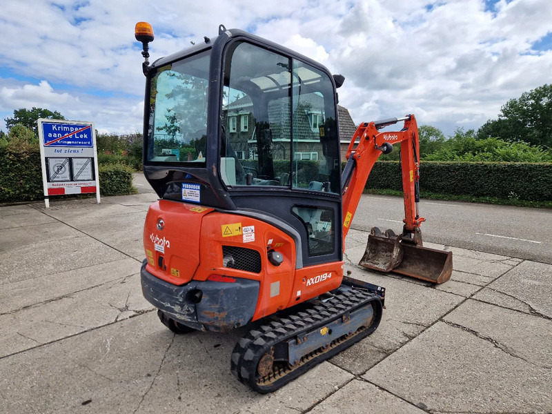 Kubota KX019-4 CW05 met 2 bakken - Mini ekskavatör: fotoğraf 3 Kubota KX019-4 CW05 met 2 bakken - Mini ekskavatör: fotoğraf 3