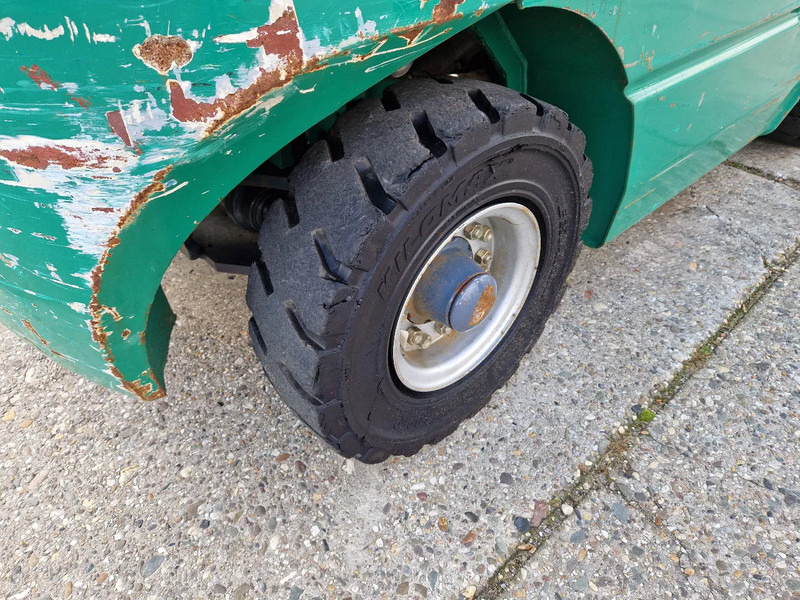 Maximal Nissan Zhejiang 2.5 ton LPG LOW HOURS finansal kiralama Maximal Nissan Zhejiang 2.5 ton LPG LOW HOURS: fotoğraf 14