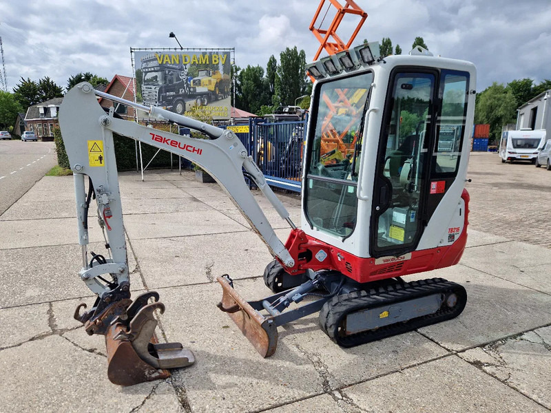 Takeuchi TB216 met 2089 uur - Mini ekskavatör: fotoğraf 1 Takeuchi TB216 met 2089 uur - Mini ekskavatör: fotoğraf 1