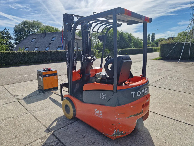 Toyota 1500 kg. elektrisch hefhoogte 5.00m. - Elektrikli forklift: fotoğraf 4 Toyota 1500 kg. elektrisch hefhoogte 5.00m. - Elektrikli forklift: fotoğraf 4
