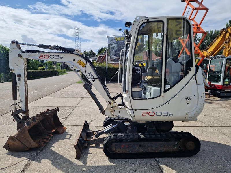 WACKER NEUSON 2003RD met nivelleersysteem - Mini ekskavatör: fotoğraf 1 WACKER NEUSON 2003RD met nivelleersysteem - Mini ekskavatör: fotoğraf 1