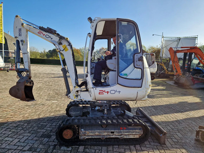 WACKER NEUSON 2404RD met nivelleersysteem, mountain proof - Mini ekskavatör: fotoğraf 4 WACKER NEUSON 2404RD met nivelleersysteem, mountain proof - Mini ekskavatör: fotoğraf 4