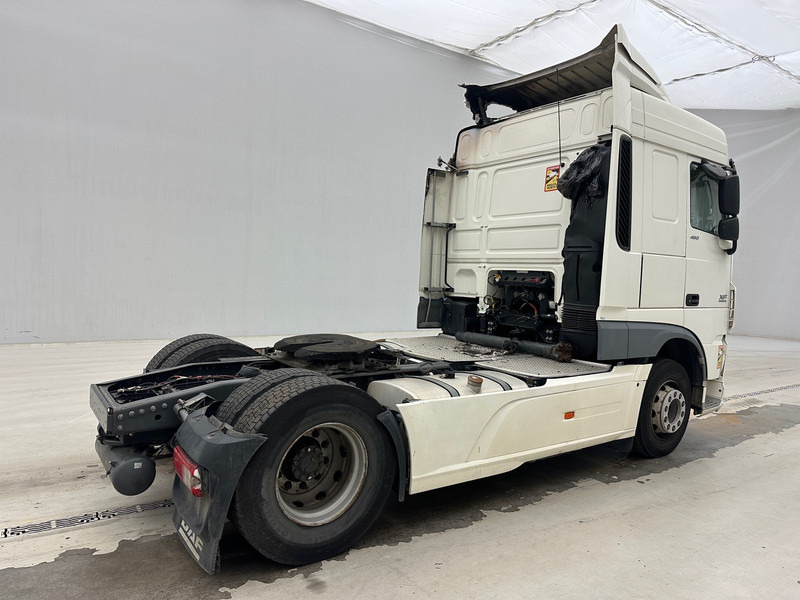 DAF XF 460 Space Cab - Çekici: fotoğraf 5 DAF XF 460 Space Cab - Çekici: fotoğraf 5
