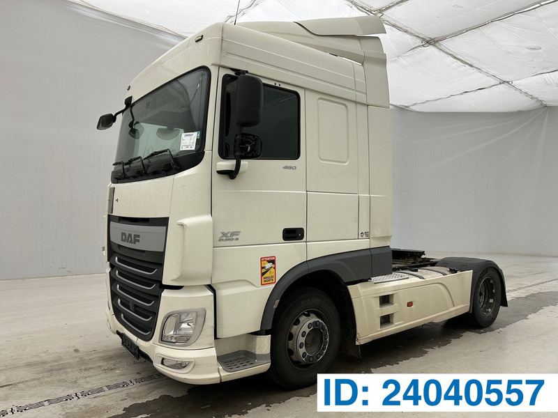 DAF XF 460 Space Cab - Çekici: fotoğraf 1 DAF XF 460 Space Cab - Çekici: fotoğraf 1