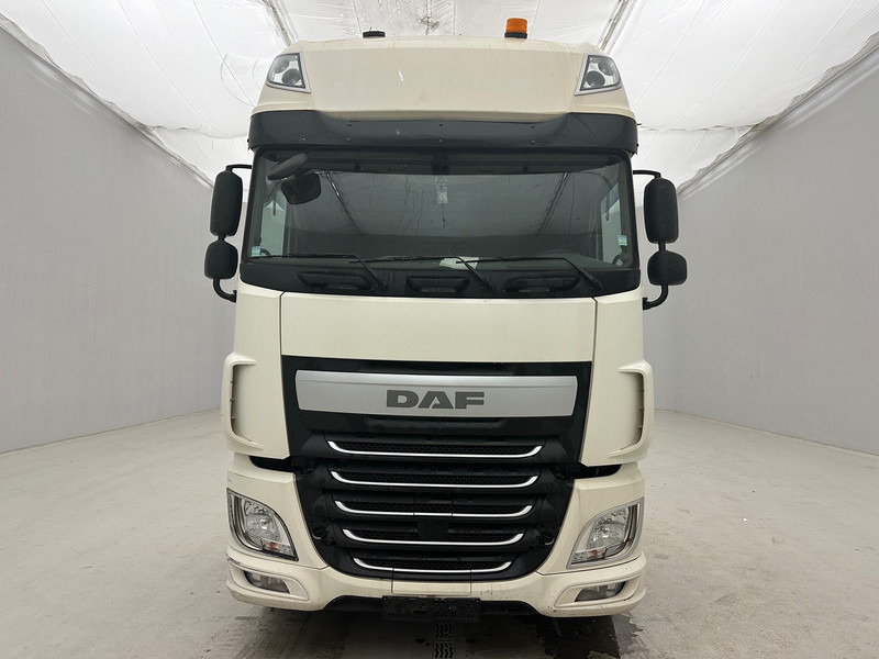 DAF XF 460 Super Space Cab - Çekici: fotoğraf 2 DAF XF 460 Super Space Cab - Çekici: fotoğraf 2
