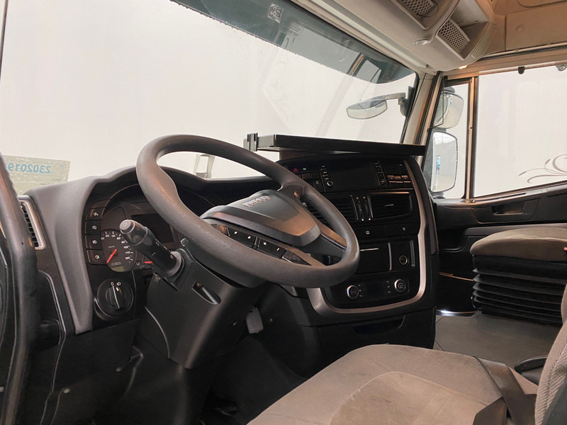 Çekici Iveco Stralis 460: fotoğraf 8