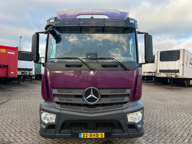 Mercedes-Benz Antos 1836 - Çekici: fotoğraf 2 Mercedes-Benz Antos 1836 - Çekici: fotoğraf 2