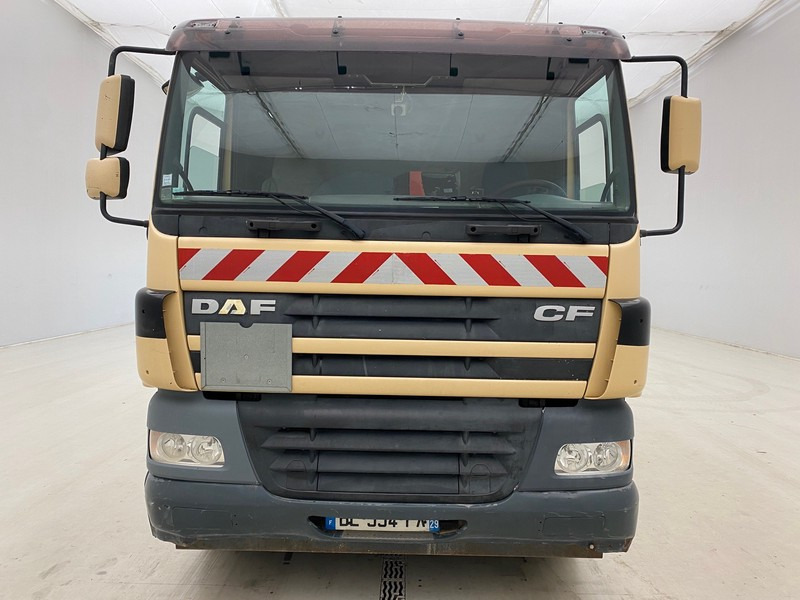 DAF CF85.340 - 6x2* - Asfalt distribütörü: fotoğraf 2 DAF CF85.340 - 6x2* - Asfalt distribütörü: fotoğraf 2