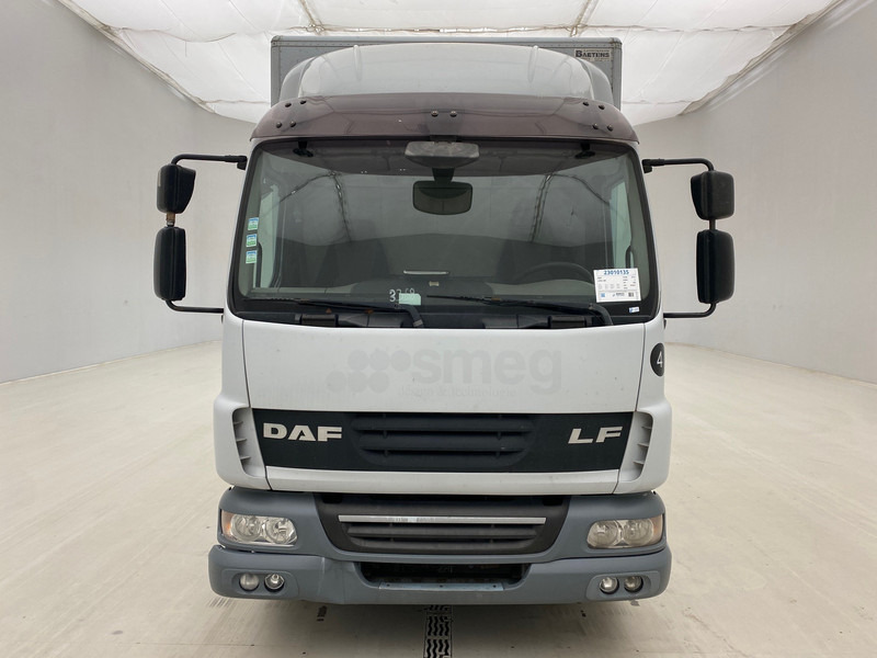 DAF LF45.180* - Kapalı kasa kamyon: fotoğraf 2 DAF LF45.180* - Kapalı kasa kamyon: fotoğraf 2