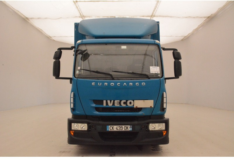 Iveco Eurocargo 120E18* - Kapalı kasa kamyon: fotoğraf 2 Iveco Eurocargo 120E18* - Kapalı kasa kamyon: fotoğraf 2