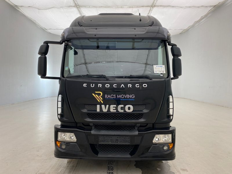 Iveco Eurocargo 140E28 - Kapalı kasa kamyon: fotoğraf 2 Iveco Eurocargo 140E28 - Kapalı kasa kamyon: fotoğraf 2