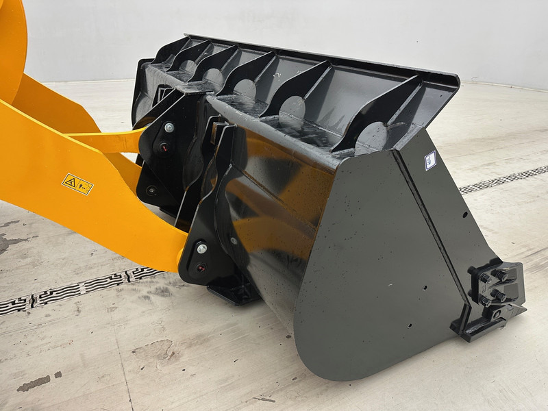 Lonking LG855H "4 pieces available" - Buldozer: fotoğraf 4 Lonking LG855H "4 pieces available" - Buldozer: fotoğraf 4