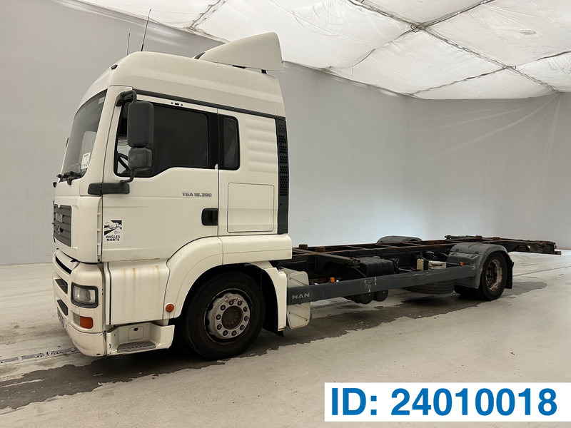 MAN TGA 18.390* - Konteynır taşıyıcı/ Yedek karoser kamyon: fotoğraf 1 MAN TGA 18.390* - Konteynır taşıyıcı/ Yedek karoser kamyon: fotoğraf 1