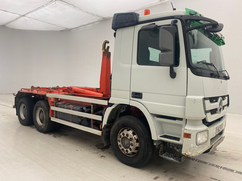 Mercedes-Benz Actros 2641 - 6x4 - Kancalı yükleyici kamyon: fotoğraf 3 Mercedes-Benz Actros 2641 - 6x4 - Kancalı yükleyici kamyon: fotoğraf 3
